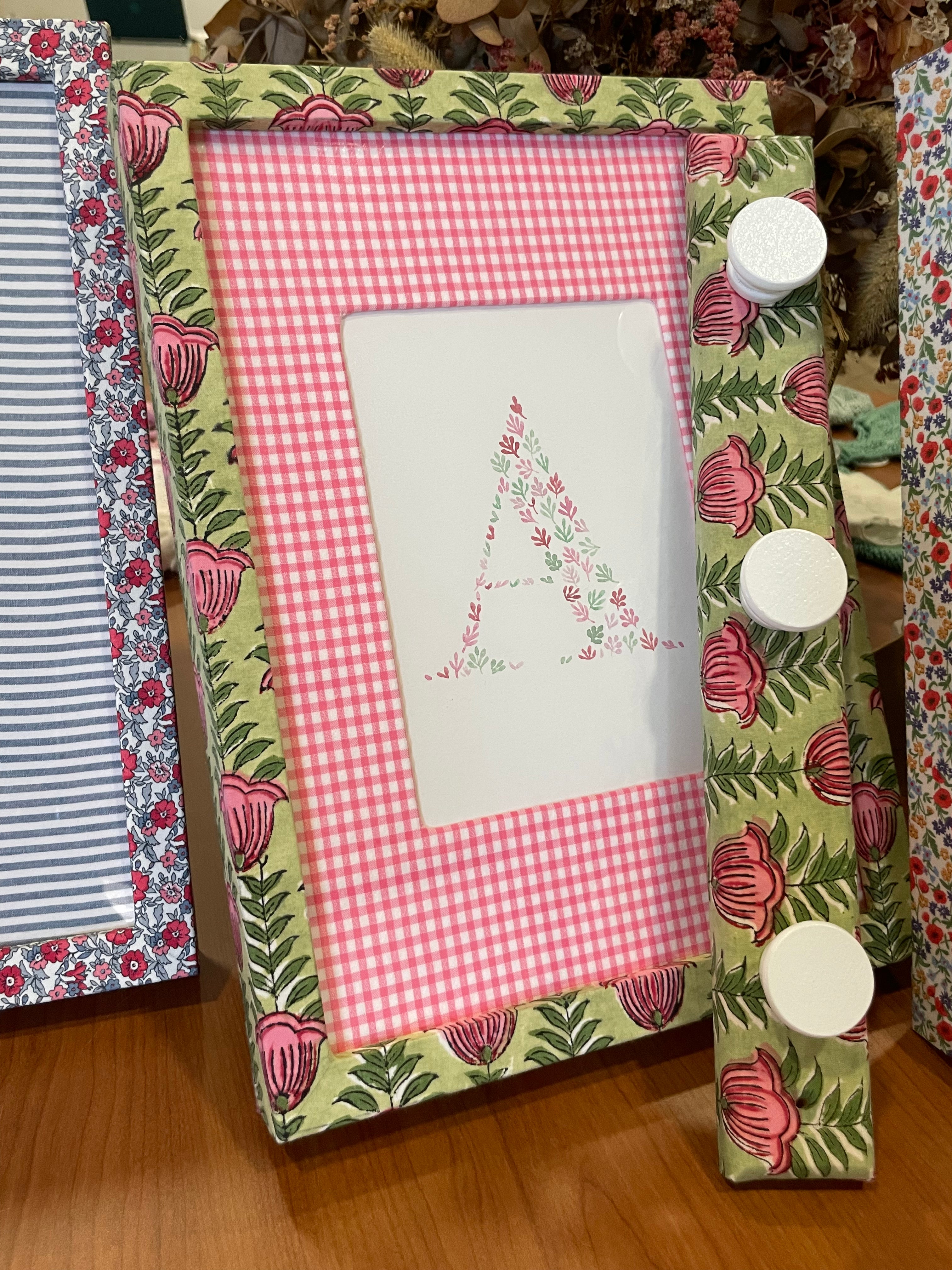 CUADRO INICIAL VERDE Y ROSA