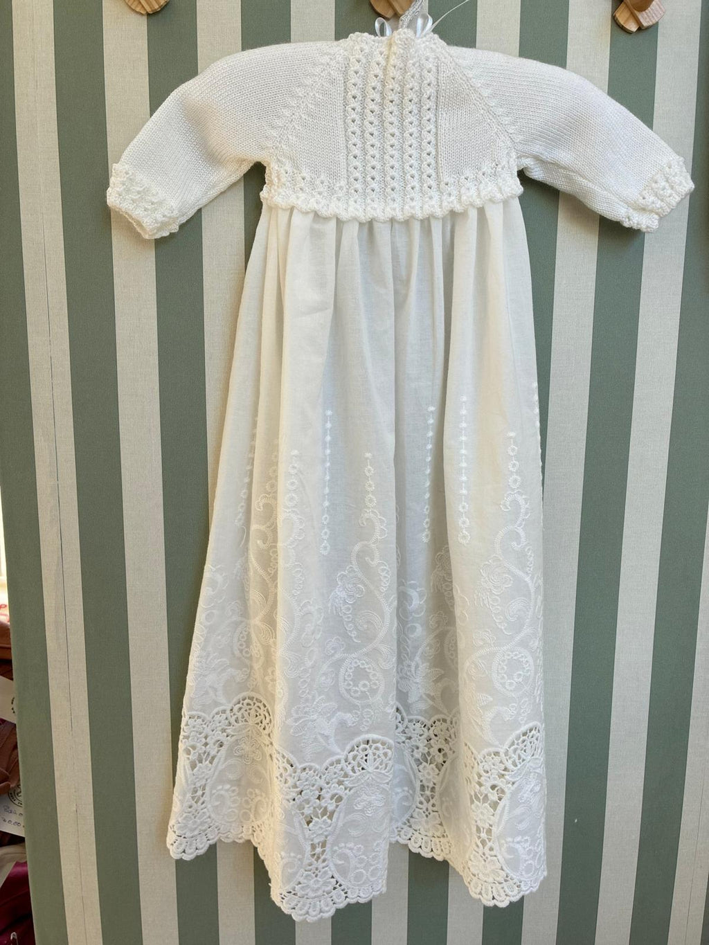 BATÓN PUNTO BLANCO MODELO 002