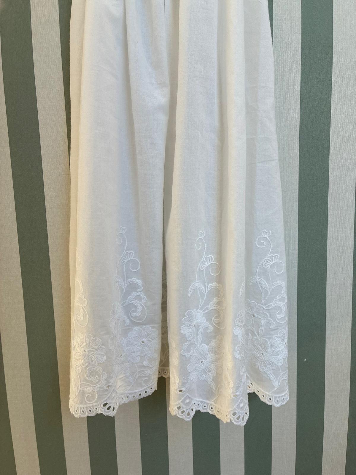 BATÓN PUNTO ROSA MODELO 001